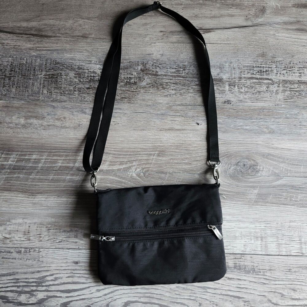 Baggallini Crossbody Purse